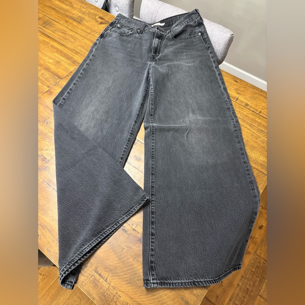 Levi’s XL Flood Jeans